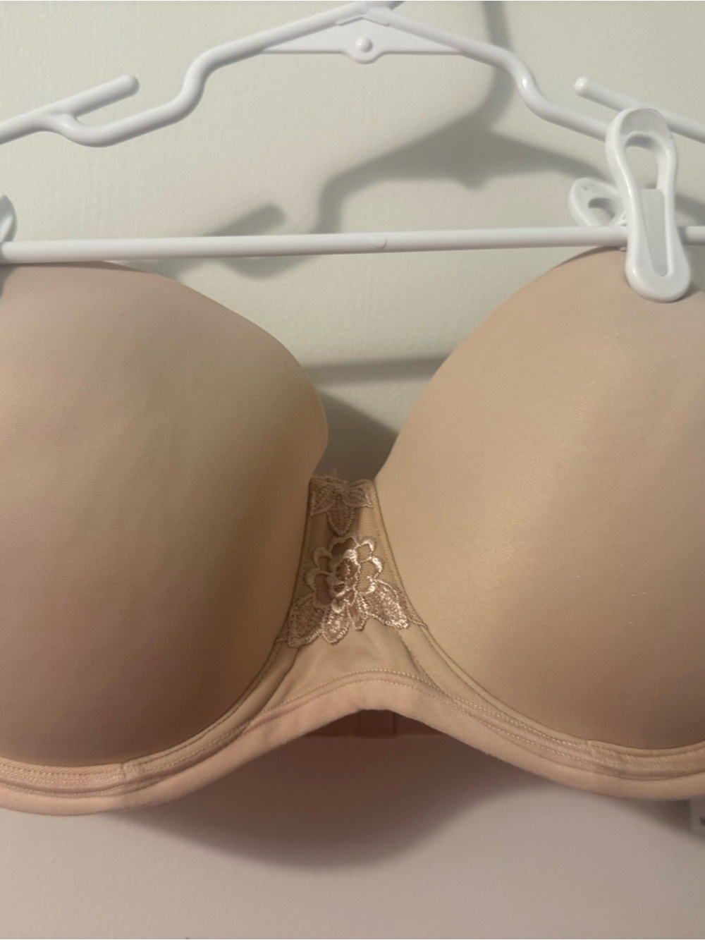 Vanity Fair Smooth Nude Underwire Strapless Bra